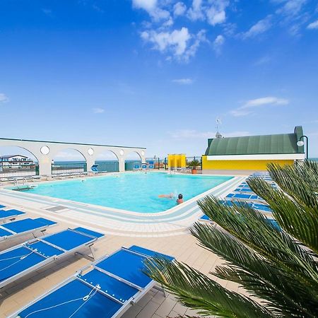 Apartament Cristoforo Colombo Caorle Zewnętrze zdjęcie